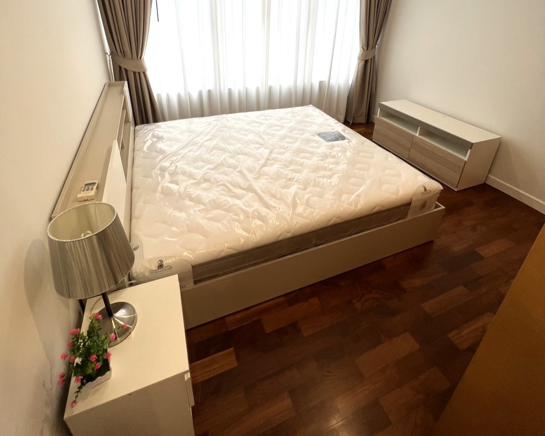 For SaleCondoWitthayu, Chidlom, Langsuan, Ploenchit : 🔥Urgent sale + 🔥Baan Siriruedee, Low Rise Condo, near BTS Phloen Chit, 1 bedroom, 1 bathroom