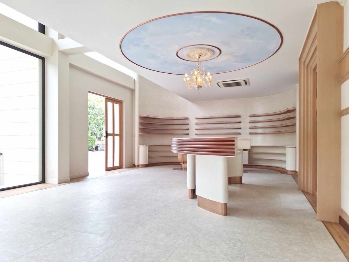 ให้เช่าโฮมออฟฟิศบางนา แบริ่ง ลาซาล : ปล่อยเช่า โฮมออฟฟิศหรู 2 คูหา บางนา 