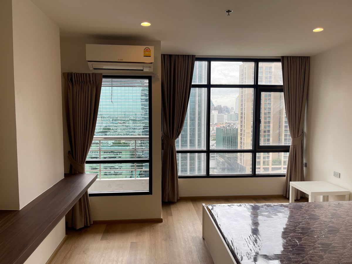 ให้เช่าคอนโดราชเทวี พญาไท : ให้เช่าคอนโดพญาไทเพลส ห้องสวยมาก Renovate ใหม่ เฟอร์เครื่องใช้ไฟฟ้าครบ
