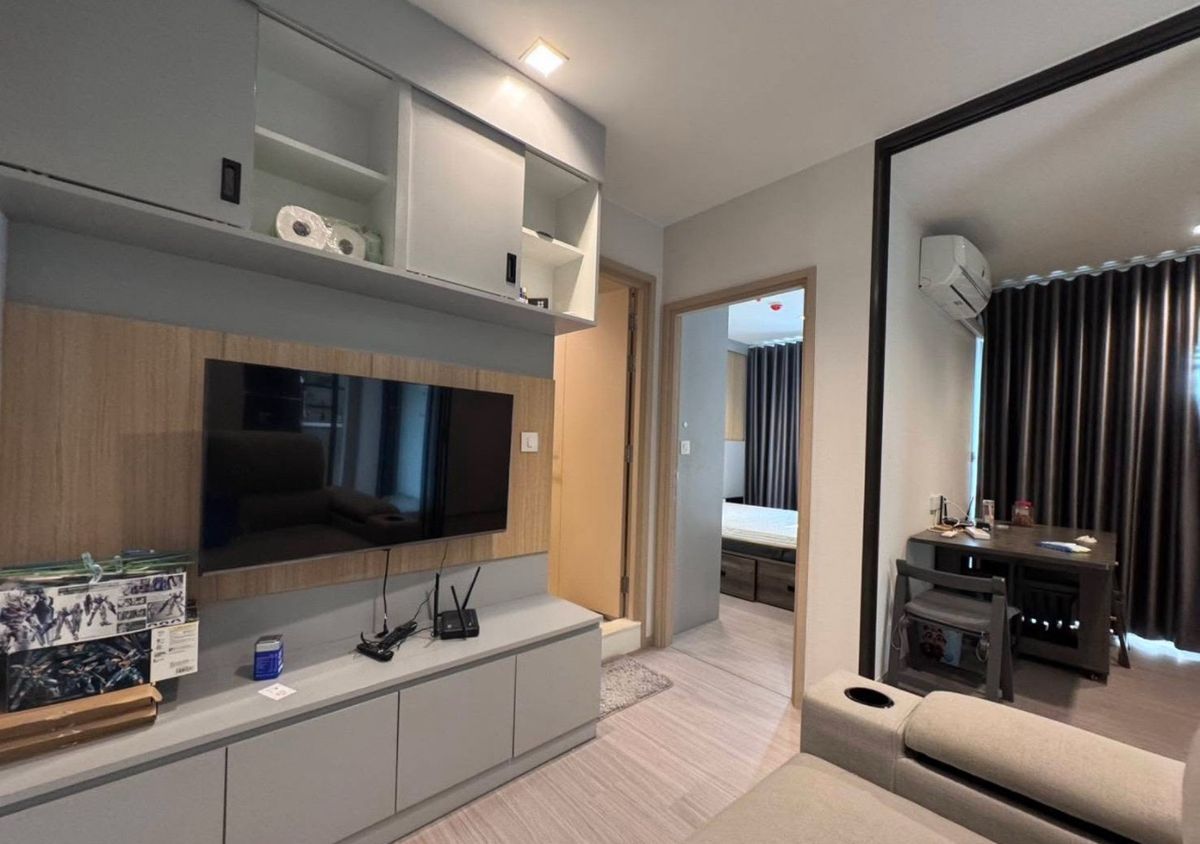 ให้เช่าคอนโดท่าพระ ตลาดพลู วุฒากาศ : For Rent📍Life Sathorn Seirra🛀📞1 bed 📞0639399665