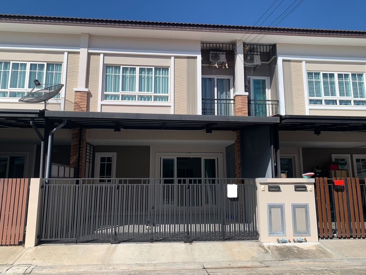 ขายทาวน์โฮมมีนบุรี-ร่มเกล้า : 23.2ตรว 4นอน3น้ำ ทาวน์โฮม 2 ชั้น เดอะ แพสเซจ รามอินทรา-คู้บอน