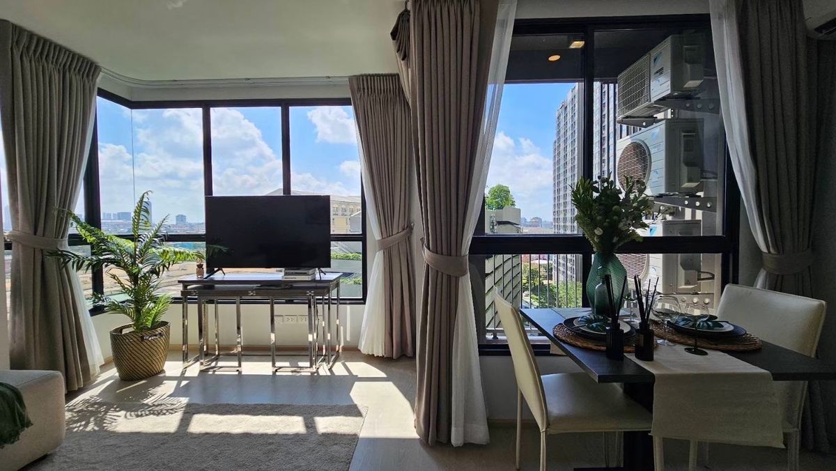 ขายคอนโดอ่อนนุช อุดมสุข : 🔥ด่วนนนน 紧急出售 เอลลิโอ เดล เนสต์ อุดมสุข ราคานี้หาไม่ได้แล้ว เพียง 4.9 ล้าน 特价 490万泰铢 ห้องใหญ่  ใกล้BTS อุดมสุข