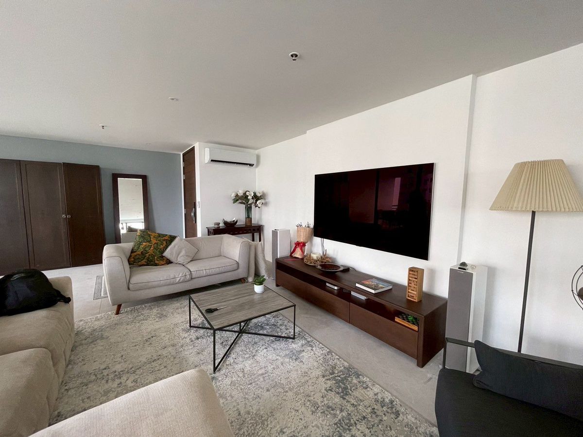 ให้เช่าคอนโดคลองเตย กล้วยน้ำไท : 🏙️3-Bedroom Modern Apartment in Sukhumvit 59 | Size 310SQM. | Fully Furnished with New Appliances