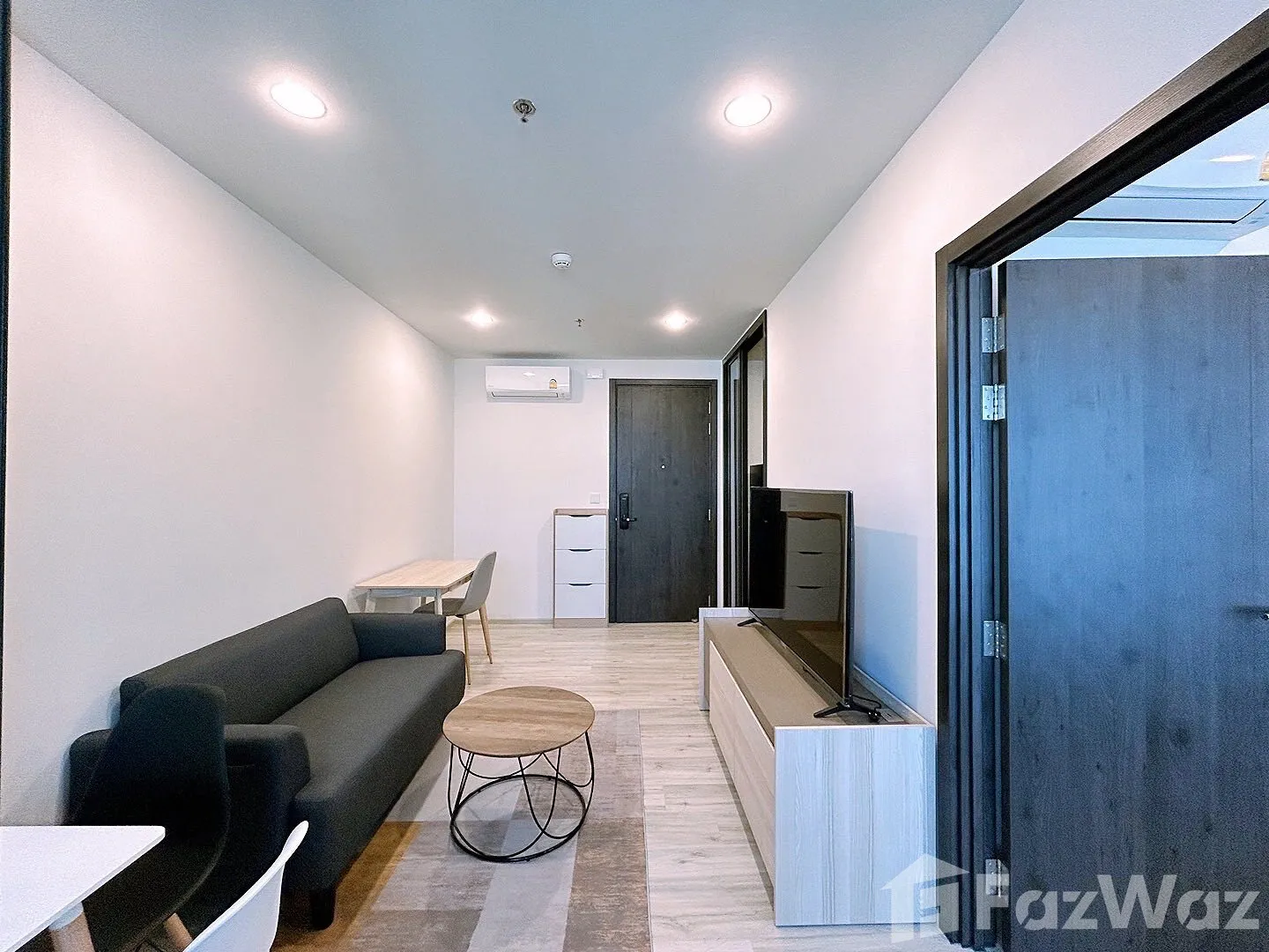 For RentCondoRatchadapisek, Huaikwang, Suttisan : 1 Bedroom Condo for rent at XT Huaikhwang U5631612