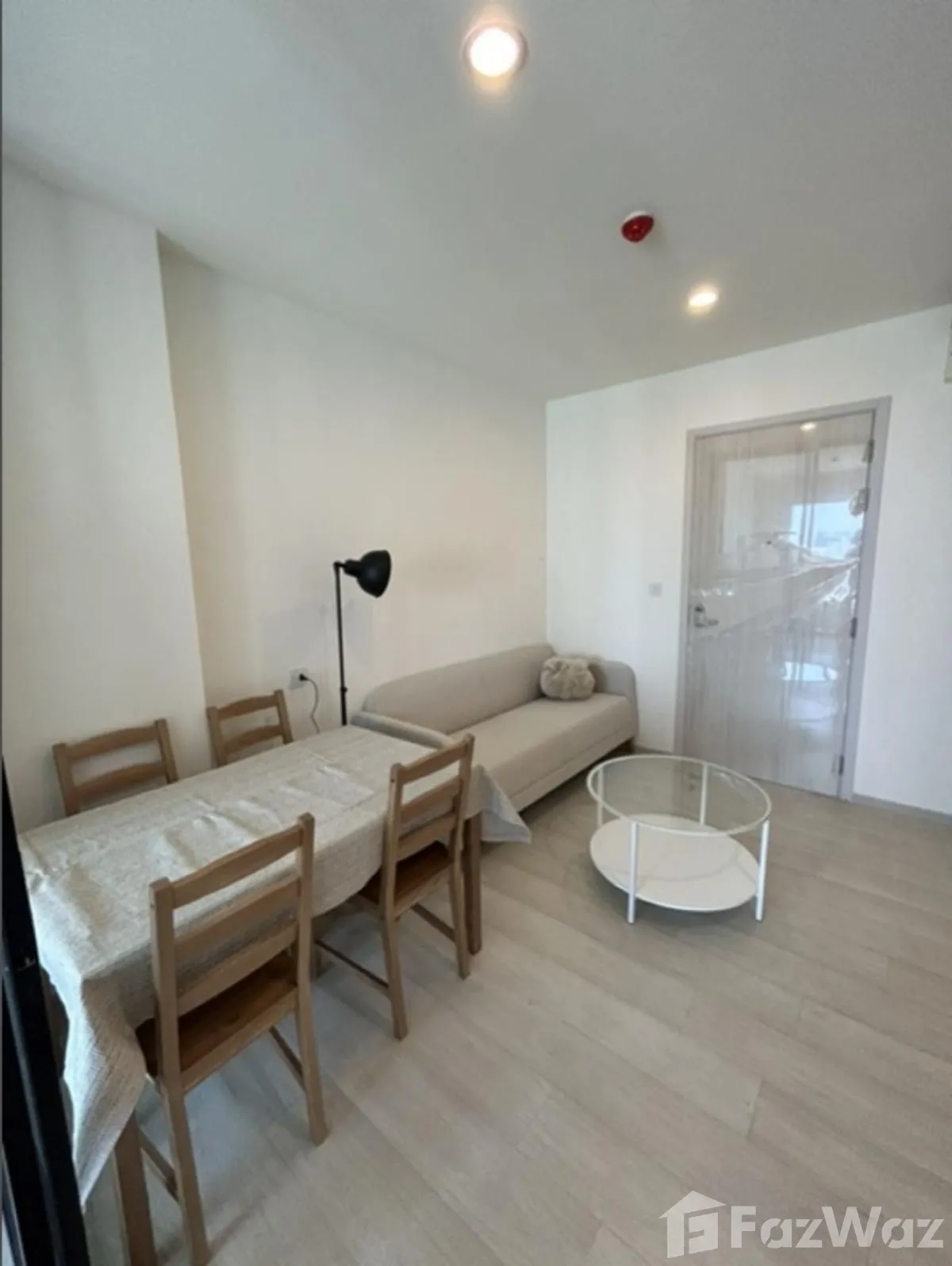 ให้เช่าคอนโดพระราม 9 เพชรบุรีตัดใหม่ RCA : Condo For Rent at Life Asoke U5627173