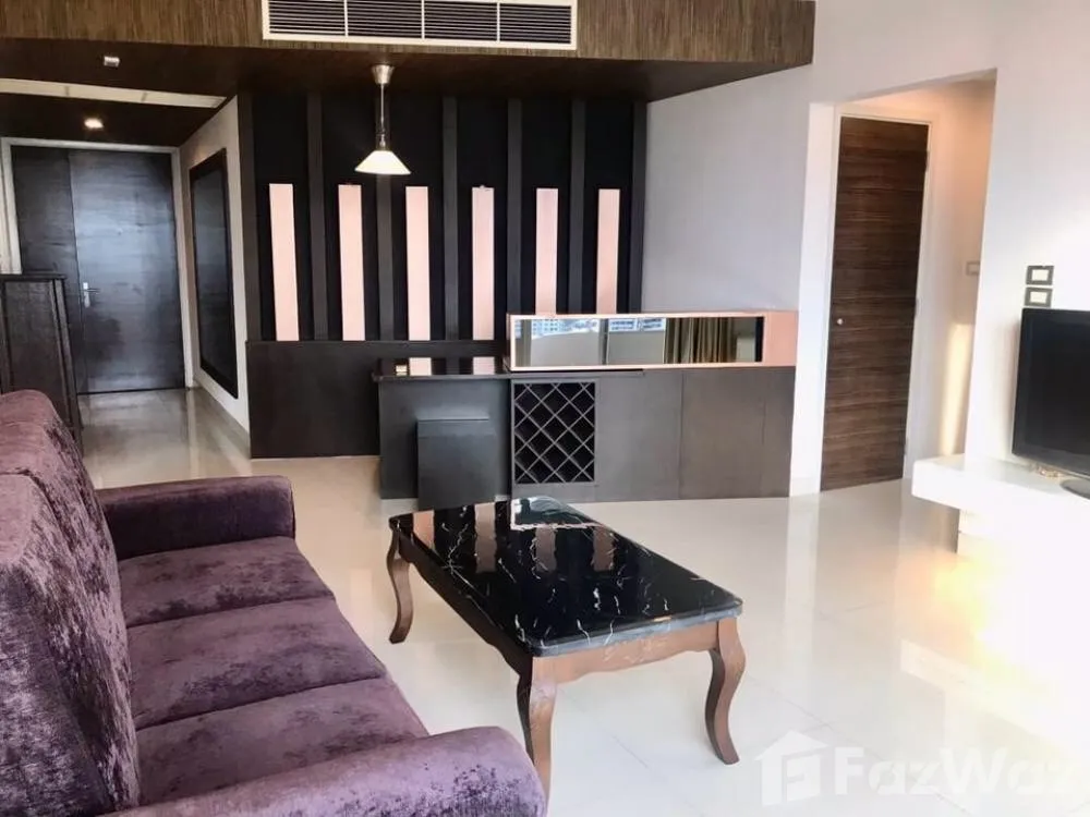 For RentCondoWongwianyai, Charoennakor : 2 Bedroom Condo for rent at Watermark Chaophraya U1409138