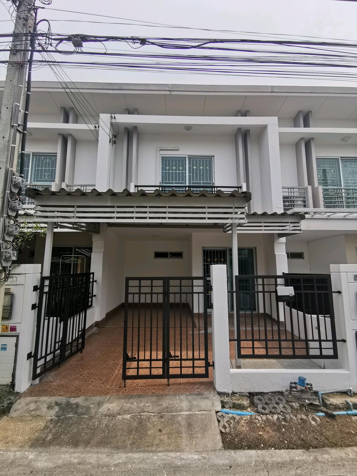 For SaleTownhomeBangna, Bearing, Lasalle : Selling with tenants Pruksa Townnex