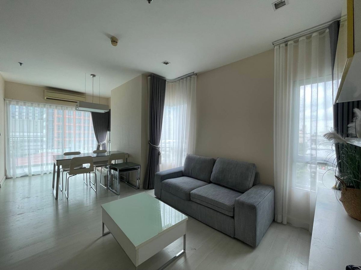 ให้เช่าคอนโดลาดพร้าว เซ็นทรัลลาดพร้าว : The room ratchada ladprao for rent 20,000 baht  ให้เช่าด่วนห้องสวยพร้อมเข้าอยู่