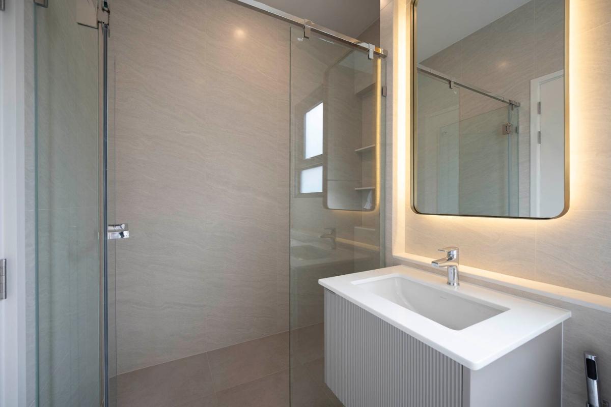 ให้เช่าบ้านพัฒนาการ ศรีนครินทร์ : 🔥ให้เช่าด่วน+🔥ณริณสิริ กรุงเทพกรีฑา ใกล้ รร.นานาชาติ Brighton College Bangkok 