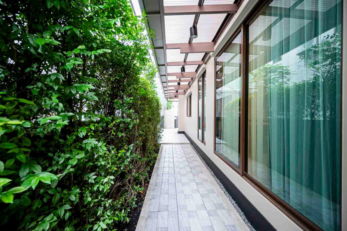 ขายบ้านพัฒนาการ ศรีนครินทร์ : 🔥ขายด่วน + 🔥บุราสิริ กรุงเทพกรีฑา บ้านเดี่ยวบรรยากาศรีสอร์ท พร้อมเทคโนโลยี และฟังก์ชันบ้านเพื่อชีวิตคนยุคใหม่ บนทำเลกรุงเทพกรีฑา ใกล้พระราม 9