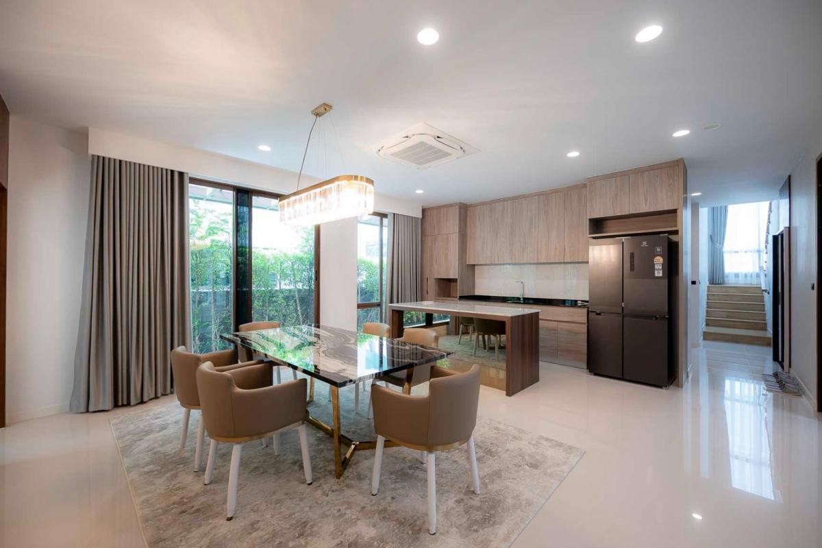 ขายบ้านพัฒนาการ ศรีนครินทร์ : 🔥ขายด่วน + 🔥บุราสิริ กรุงเทพกรีฑา บ้านเดี่ยวบรรยากาศรีสอร์ท พร้อมเทคโนโลยี และฟังก์ชันบ้านเพื่อชีวิตคนยุคใหม่ บนทำเลกรุงเทพกรีฑา ใกล้พระราม 9