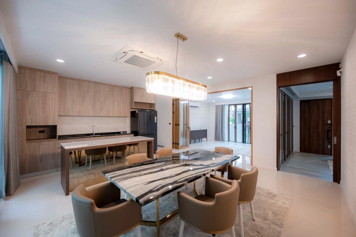 ขายบ้านพัฒนาการ ศรีนครินทร์ : 🔥ขายด่วน + 🔥บุราสิริ กรุงเทพกรีฑา บ้านเดี่ยวบรรยากาศรีสอร์ท พร้อมเทคโนโลยี และฟังก์ชันบ้านเพื่อชีวิตคนยุคใหม่ บนทำเลกรุงเทพกรีฑา ใกล้พระราม 9