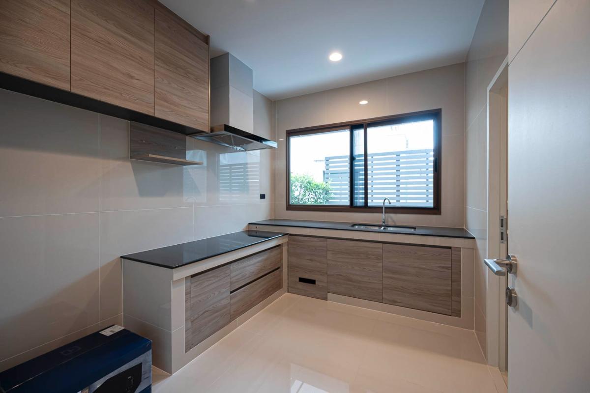 ขายบ้านพัฒนาการ ศรีนครินทร์ : 🔥ขายด่วน + 🔥บุราสิริ กรุงเทพกรีฑา บ้านเดี่ยวบรรยากาศรีสอร์ท พร้อมเทคโนโลยี และฟังก์ชันบ้านเพื่อชีวิตคนยุคใหม่ บนทำเลกรุงเทพกรีฑา ใกล้พระราม 9