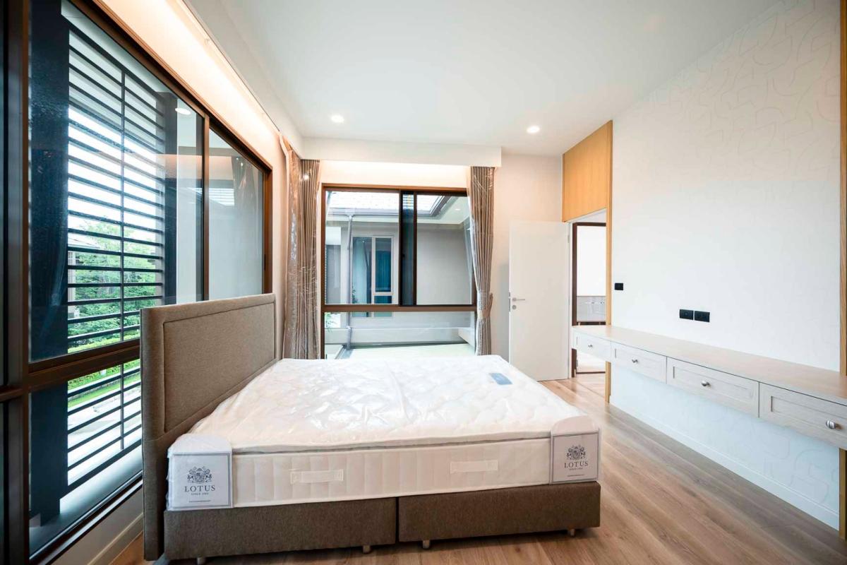 ขายบ้านพัฒนาการ ศรีนครินทร์ : 🔥ขายด่วน + 🔥บุราสิริ กรุงเทพกรีฑา บ้านเดี่ยวบรรยากาศรีสอร์ท พร้อมเทคโนโลยี และฟังก์ชันบ้านเพื่อชีวิตคนยุคใหม่ บนทำเลกรุงเทพกรีฑา ใกล้พระราม 9