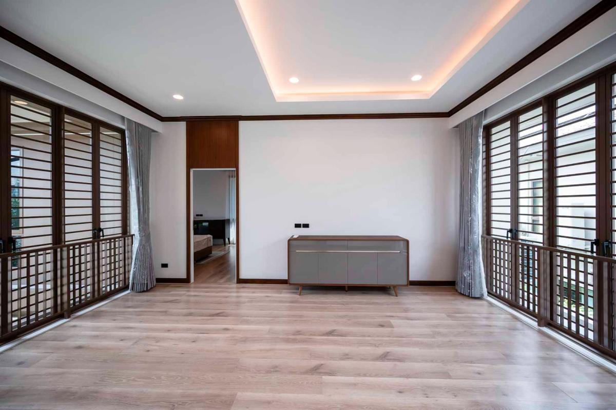 ขายบ้านพัฒนาการ ศรีนครินทร์ : 🔥ขายด่วน + 🔥บุราสิริ กรุงเทพกรีฑา บ้านเดี่ยวบรรยากาศรีสอร์ท พร้อมเทคโนโลยี และฟังก์ชันบ้านเพื่อชีวิตคนยุคใหม่ บนทำเลกรุงเทพกรีฑา ใกล้พระราม 9