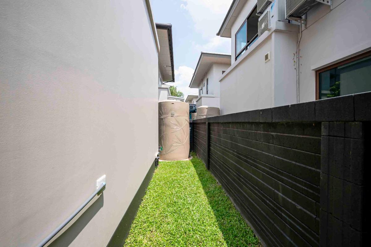 ขายบ้านพัฒนาการ ศรีนครินทร์ : 🔥ขายด่วน + 🔥บุราสิริ กรุงเทพกรีฑา บ้านเดี่ยว 2 ชั้น แบบ 4 ห้องนอน เเละ 4 ห้องน้ำ ใกล้พระราม 9