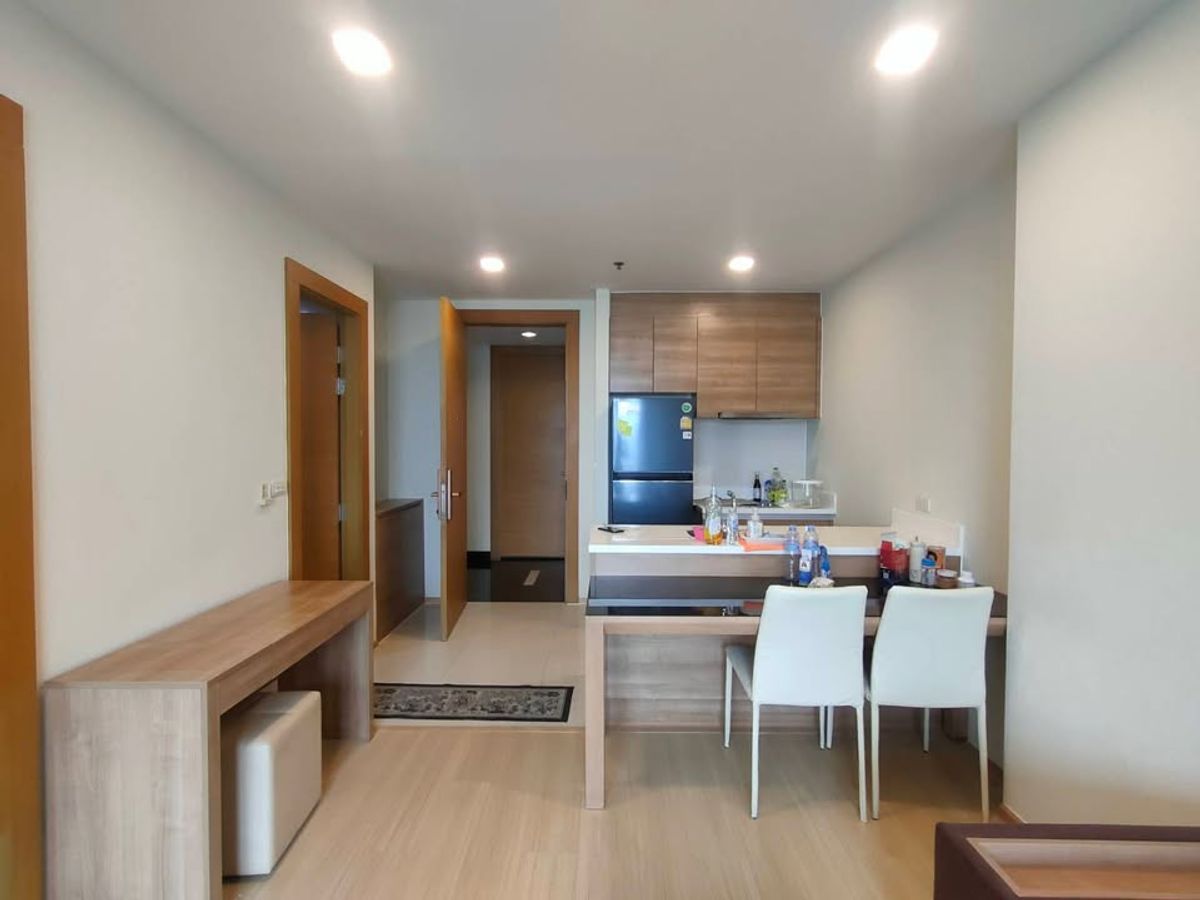 ให้เช่าคอนโดรัชดา ห้วยขวาง : Hot Deal 🏢 Rhythm Ratchada-Huaikwang  46sqm 19,000 baht/month