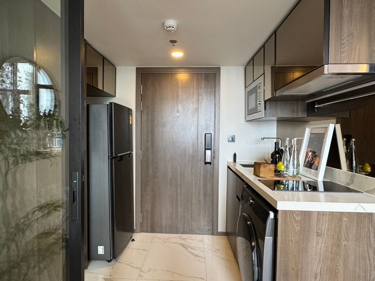For SaleCondoSukhumvit, Asoke, Thonglor : 2 -story condo in the heart of Thonglor