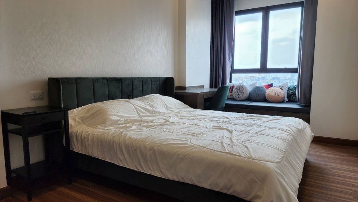 ขายคอนโดวงเวียนใหญ่ เจริญนคร : Supalai Premier Charoen Nakhon / 1 Bedroom (SALE WITH TENANT), ศุภาลัย พรีเมียร์ เจริญนคร / 1 ห้องนอน (ขายพร้อมผู้เช่า) MHOW657
