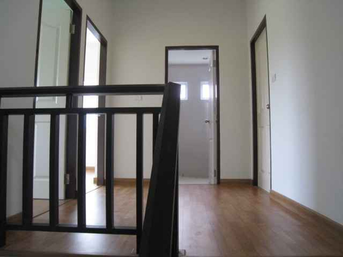 ให้เช่าบ้านบางซื่อ วงศ์สว่าง เตาปูน : บ้านเดี๋ยว 2ชั้น ซอยกรุงเทพ-นนท์3 จดบริษัทได้ 3ห้องนอน 3ห้องน้ำ  บ้านโล่งโปร่ง 