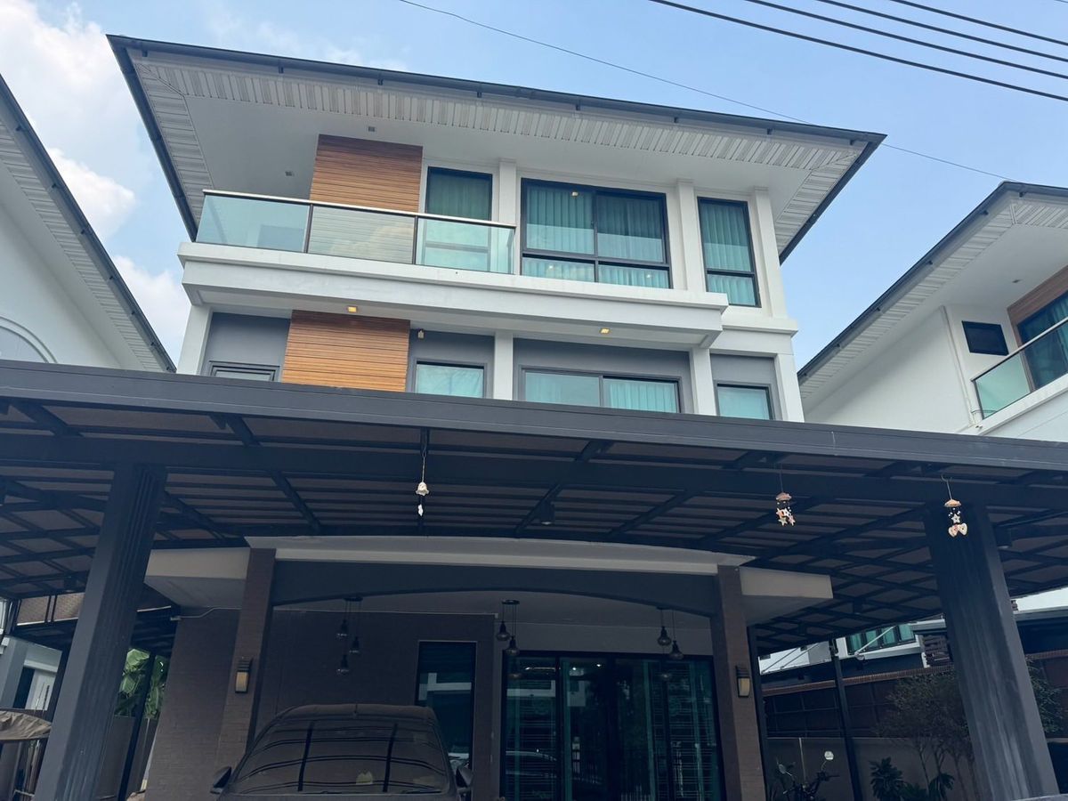 ให้เช่าบ้านสมุทรปราการ สำโรง : 🏡 ให้เช่าบ้านหรูโครงการ ศุภาลัย เอสเซ้นส์ (Supalai Essence) ✨ พร้อมเข้าอยู่ ตกแต่งบิ้วอินทั้งหลัง อยู่ใกล้สิ่งอำนวยความสะดวกครบครัน ✅ เหมาะสำหรับอยู่อาศัยหรือทำออฟฟิศ (สามารถจดทะเบียนบริษัทได้)
