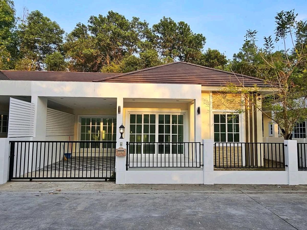 ขายบ้านระยอง : 🏠 ขายถูก บ้าน โมเดิร์น สไตล์อังกฤษ
โครงการ P-Village บ้านค่าย ระยอง 🎉  
เพียง 1.79 ล้าน เท่านั้น 🏡✅️✅️