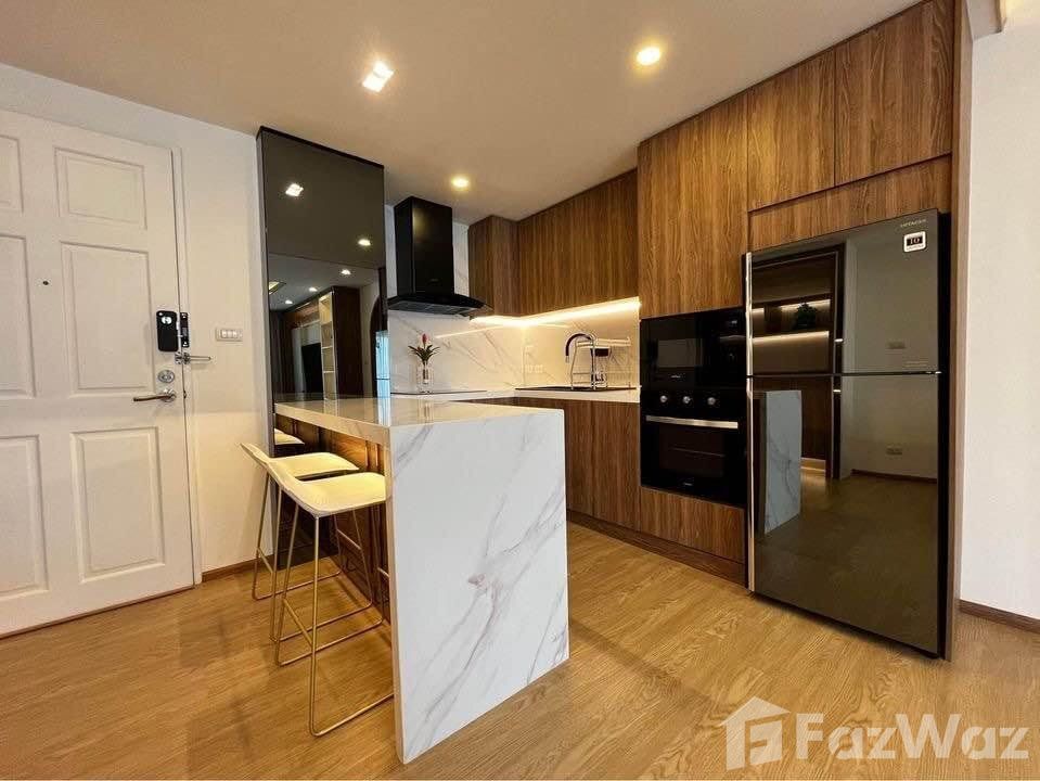 ให้เช่าคอนโดสาทร นราธิวาส : คอนโดให้เช่า 3 ห้องนอน ในโครงการ Baan Siri Sathorn U1946771
