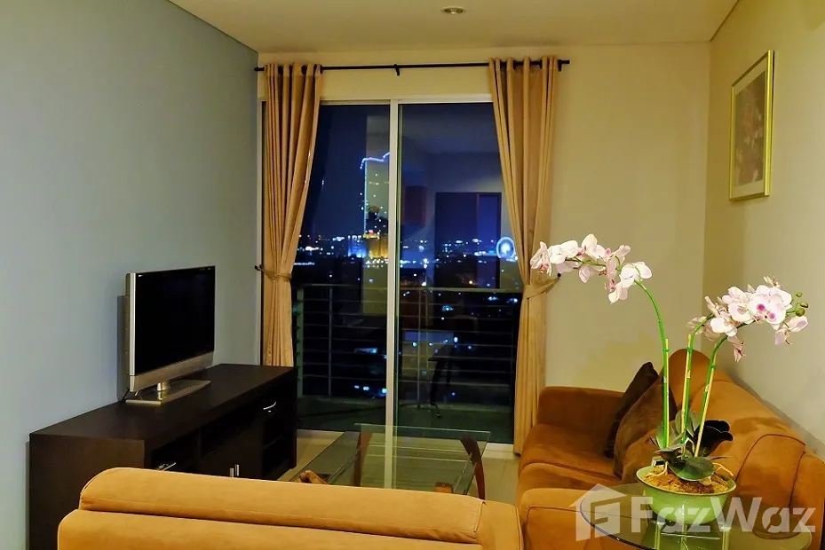 For RentCondoWongwianyai, Charoennakor : Luxury 1 bedroom condo right in the heart of Bangkok City. U1740310