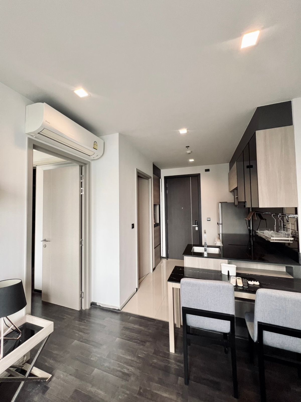 ให้เช่าคอนโดพระราม 9 เพชรบุรีตัดใหม่ RCA : ห้องที่ลูกค้าถามหาตลอดทั้งปี - Type : walk-in closet เพียง 22K/ month เท่านั้น - The Line Asoke- Ratchada ชั้น 33 วิวไม่บล็อค ห้องนี้คุ้มแน่นอน  