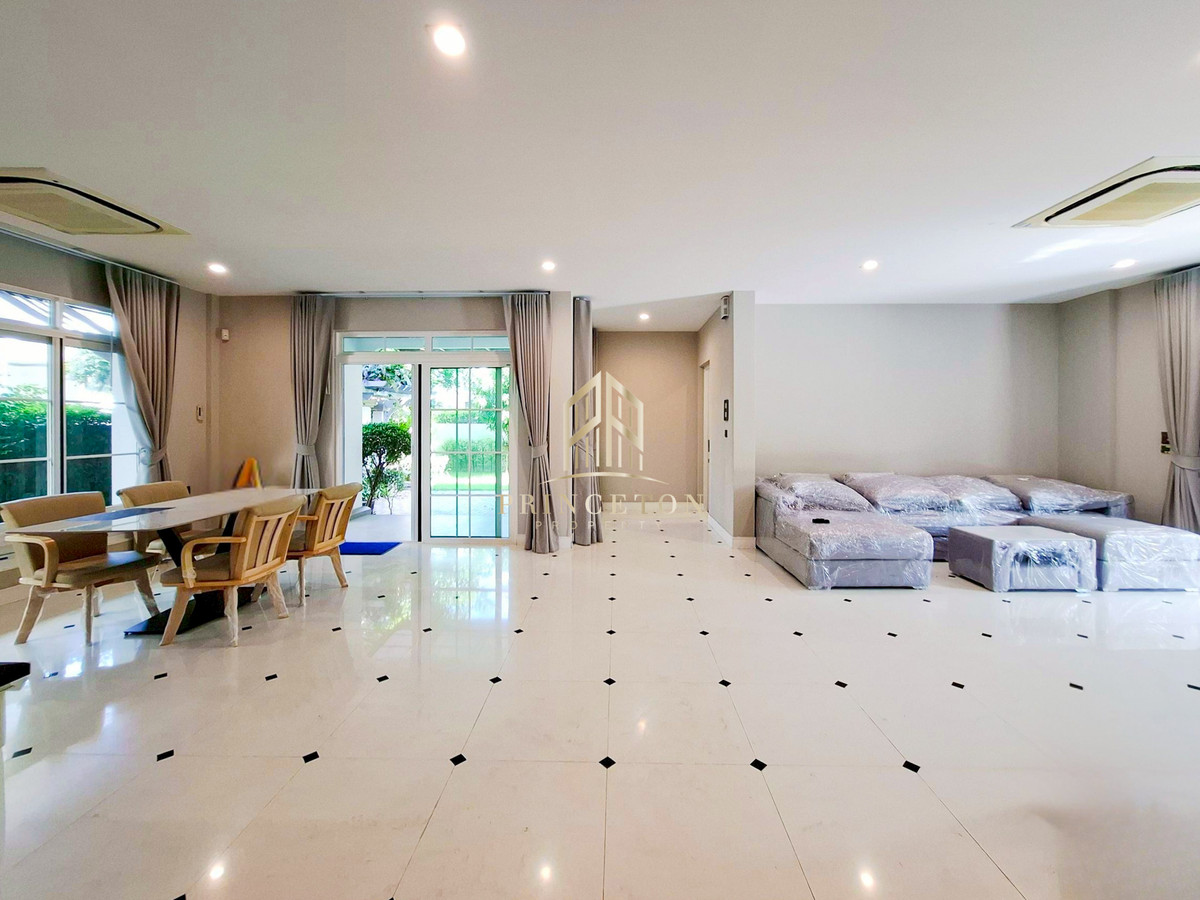 For RentHouseBangna, Bearing, Lasalle :  House for rent Nantawan Bangna Km. 7 near Mega Bangna 