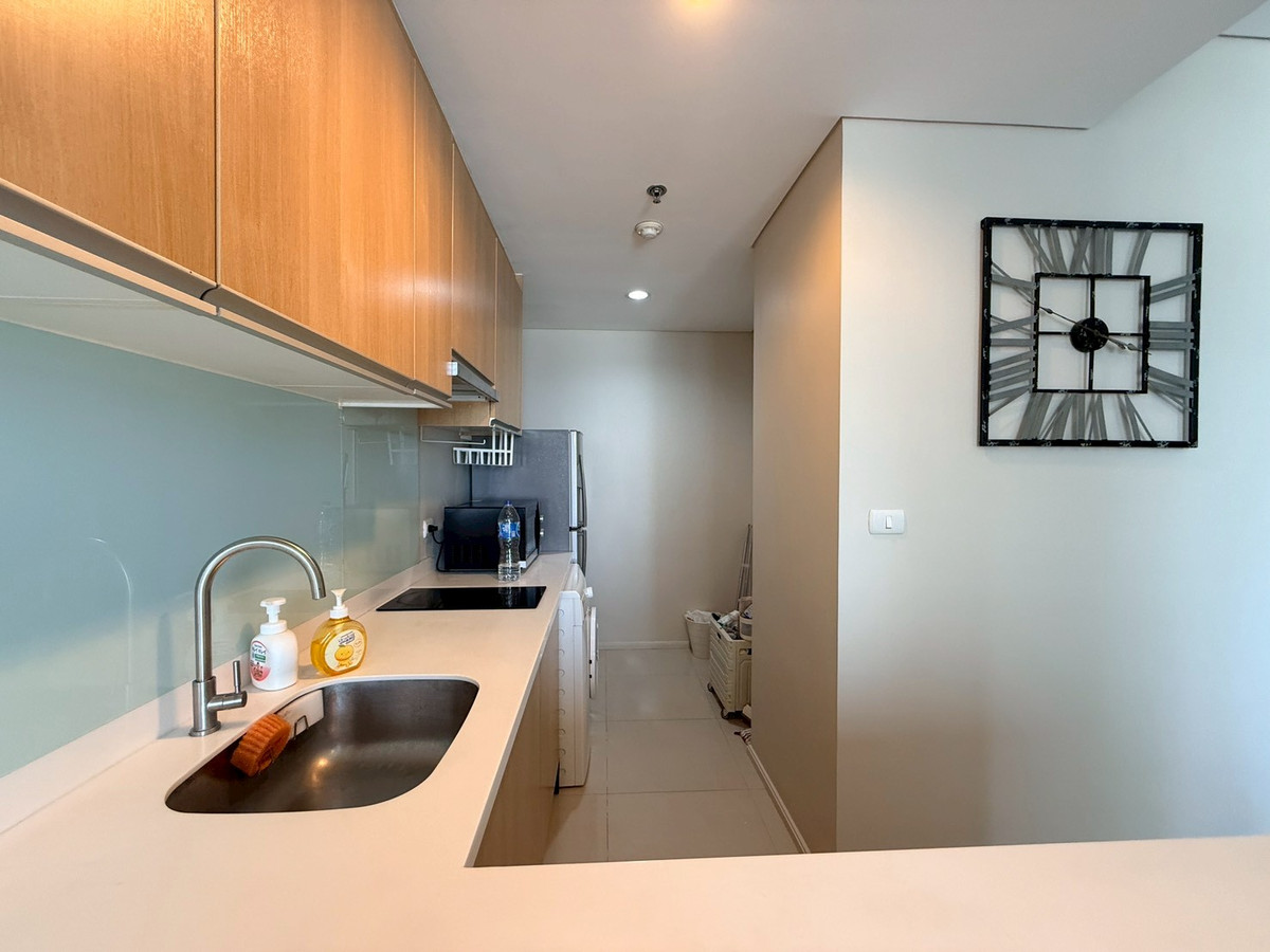 ให้เช่าคอนโดพระราม 9 เพชรบุรีตัดใหม่ RCA : เช่าด่วน! Villa Asoke 1ห้องนอน Duplex แต่งหรู เฟอร์ครบ ทำเล MRT เพชรบุรี