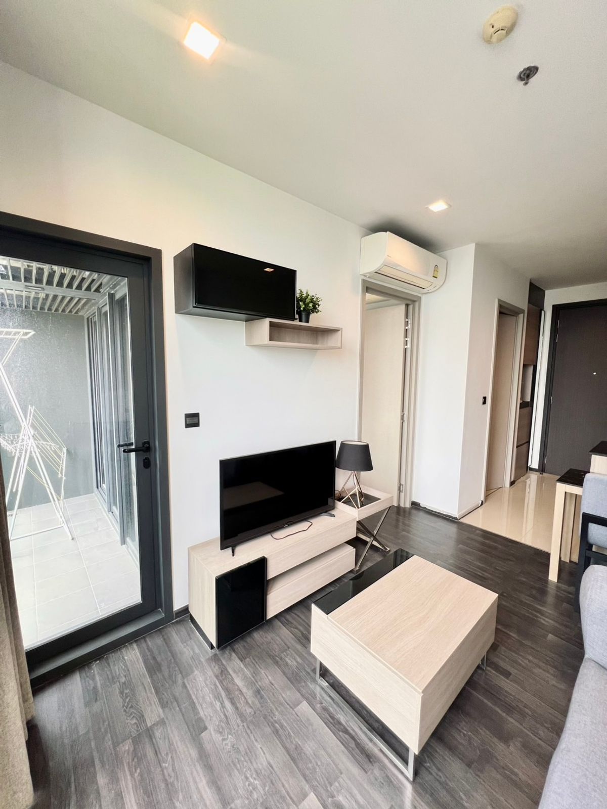 ให้เช่าคอนโดพระราม 9 เพชรบุรีตัดใหม่ RCA : ห้องที่ลูกค้าถามหาตลอดทั้งปี - Type : walk-in closet เพียง 22K/ month เท่านั้น - The Line Asoke- Ratchada ชั้น 33 วิวไม่บล็อค ห้องนี้คุ้มแน่นอน  