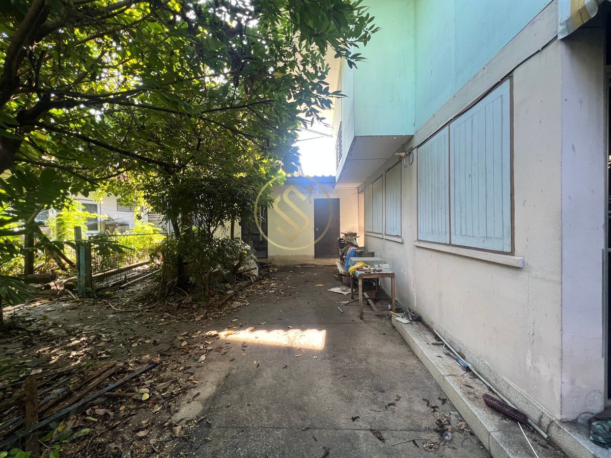 ให้เช่าบ้านอารีย์ อนุสาวรีย์ : ให้เช่าด่วน บ้านเดี่ยว 2 ชั้น กลางซอยอารีย์สัมพันธ์ 6 