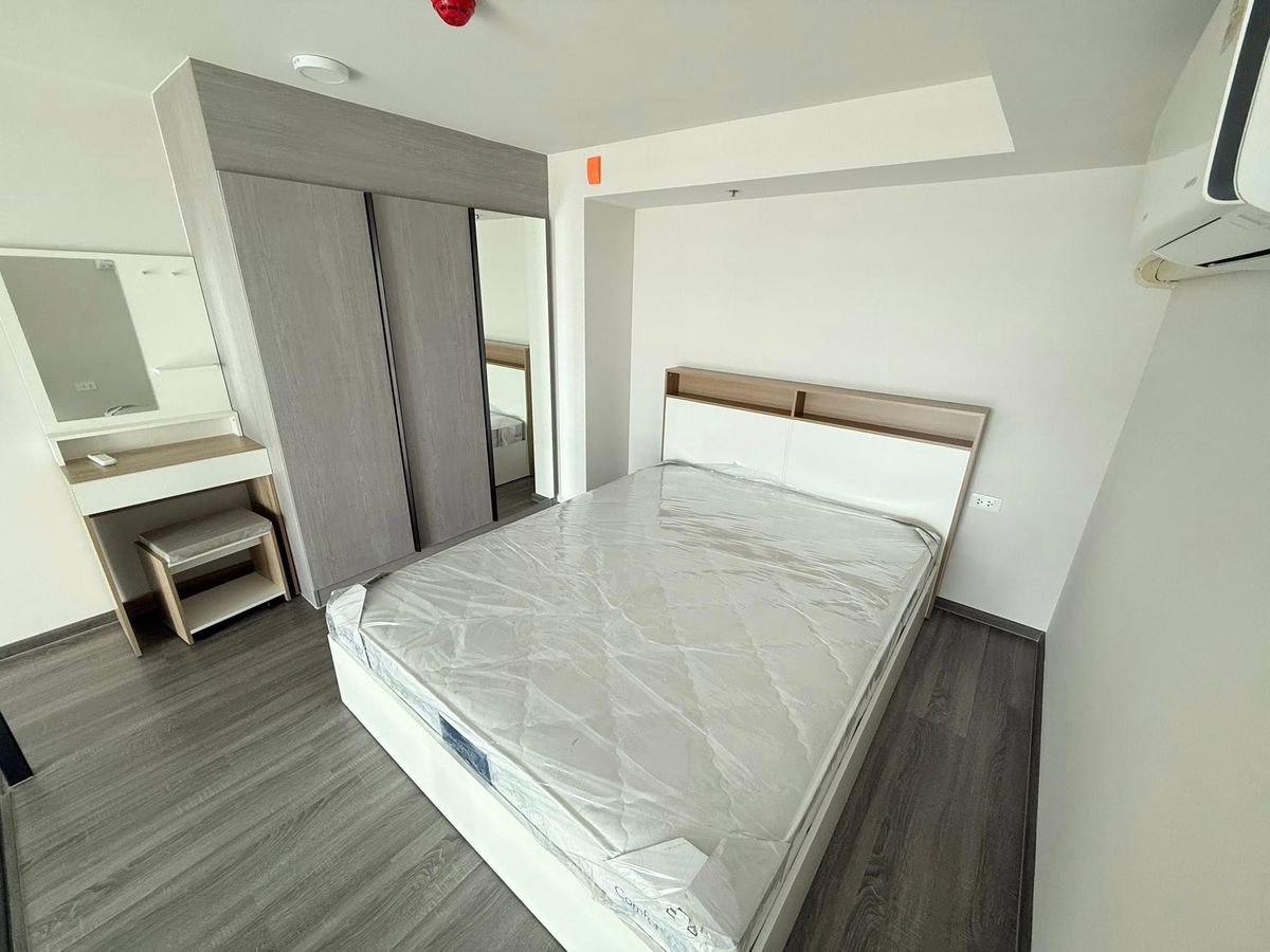 For RentCondoSeri Thai, Ramkhamhaeng Nida : 🔴15,000 ฿ 🔴 𝗜𝗱𝗲𝗼 𝗜𝗱𝗲𝗼 - 𝗟𝗮𝗺𝘀𝗮𝗹𝗶 𝗦𝘁𝗮𝘁𝗶𝗼𝗻┃ 𝗦𝘁𝗮𝘁𝗶𝗼𝗻┃ Ideo Ramkhamhaeng - Lamsalee Station ✅ Near MRT Lamsali. Happy service 🙏 Interested to say hello (very fast answer): 📱 Property code 6809-2509📱: ID LINE:@bbcondo88