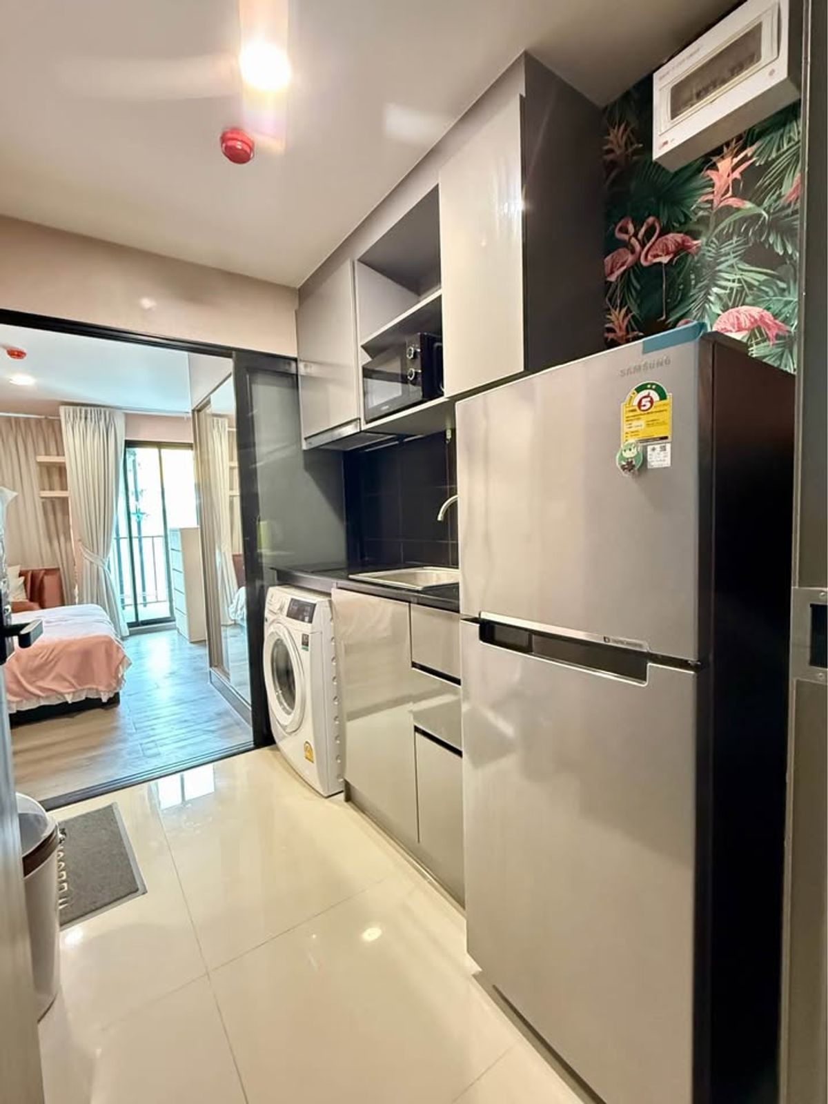 For RentCondoRatchadapisek, Huaikwang, Suttisan : 🎀 Cute condo ready in the heart of Ratchada! 📍 Galileo Ratchada 32 | 💰 Just 11,000/month
