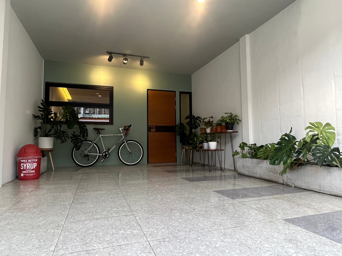 ให้เช่าบ้านเกษตร นวมินทร์ ลาดปลาเค้า : ทาวน์โฮม ถนนนวมินทร์ รีโนเวทใหม่ มินิม่อล สไตล์ ตรงข้ามโรงพยาบาลพญาไท นวมินทร์