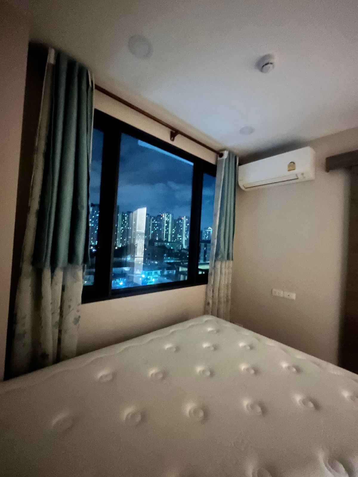 ให้เช่าคอนโดรัชดา ห้วยขวาง : ให้เช่า Artisan Ratchada (อาร์ติซาน รัชดา) 1 Bed room 28 sq.m.