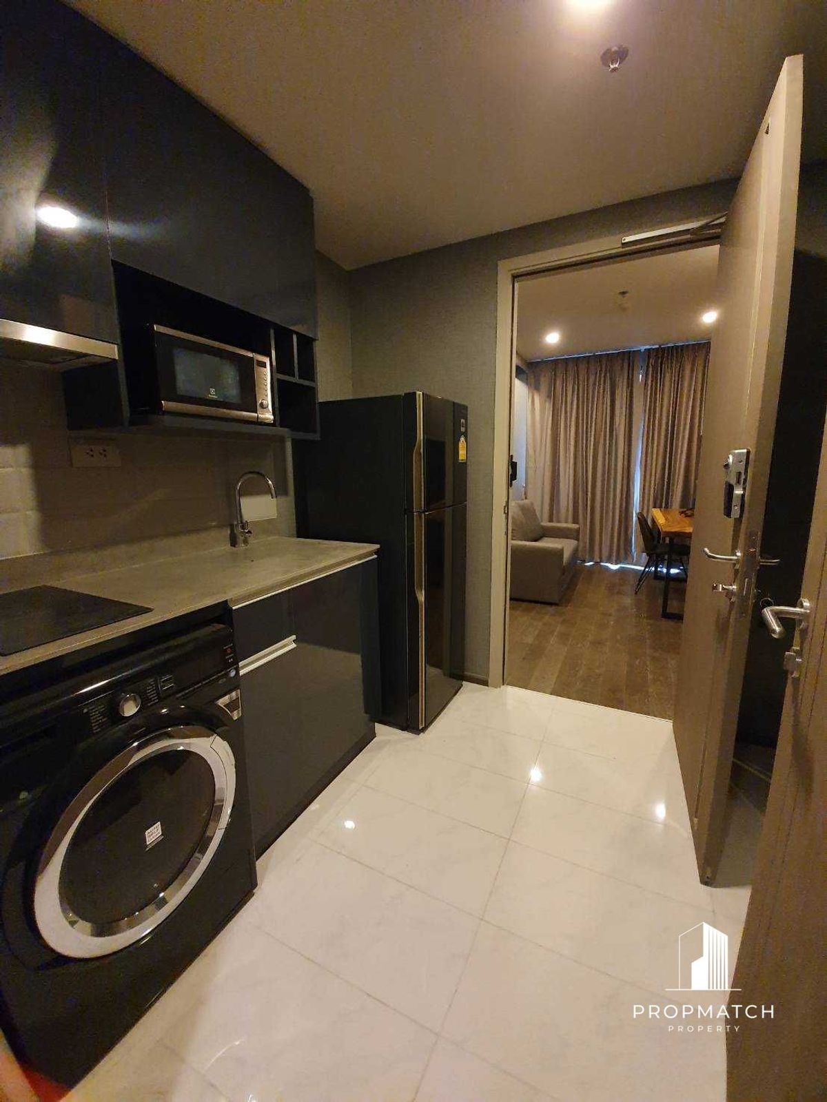 ขายคอนโดราชเทวี พญาไท : ✨Flash Deal ✨IDEO Q Siam - Ratchathewi ( 1Bed 1Bath 37SQM.) พร้อมอยู่ ! เพียง 6,290,000 บาท Tel.0981315848 @propmatch