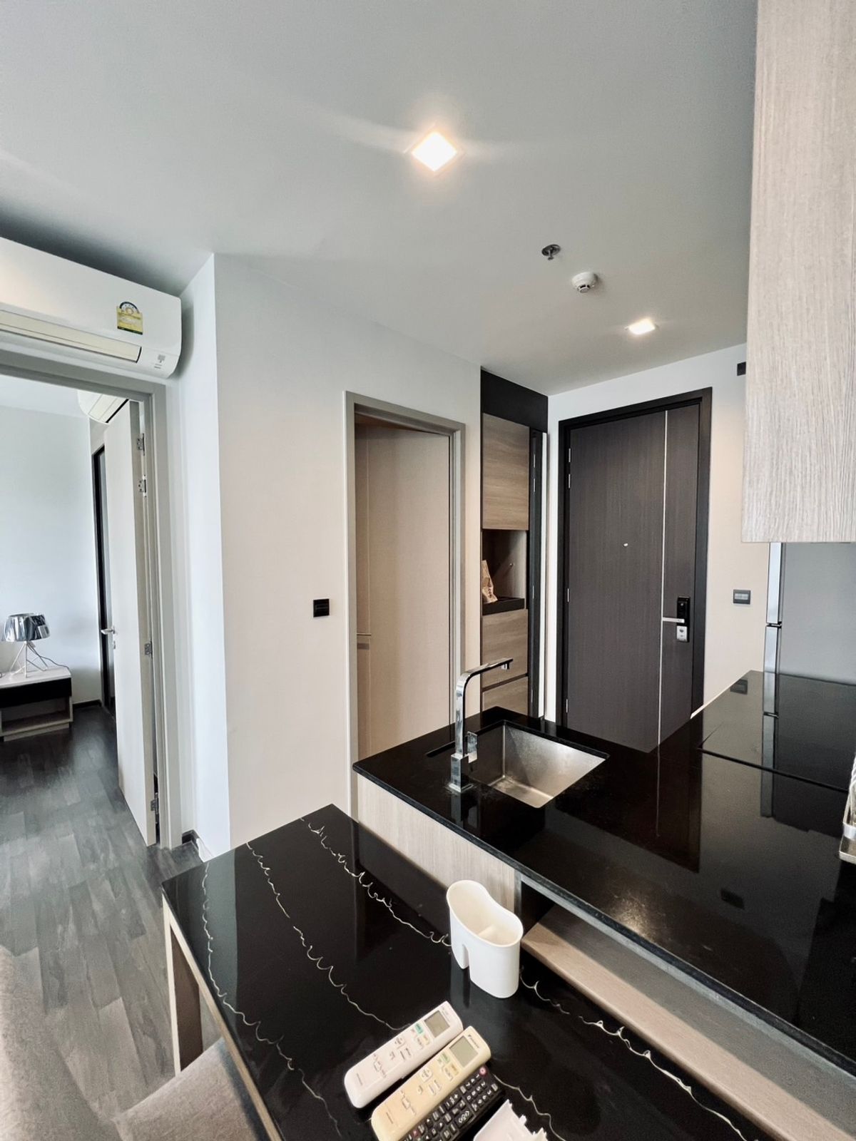 ให้เช่าคอนโดพระราม 9 เพชรบุรีตัดใหม่ RCA : ห้องที่ลูกค้าถามหาตลอดทั้งปี - Type : walk-in closet เพียง 22K/ month เท่านั้น - The Line Asoke- Ratchada ชั้น 33 วิวไม่บล็อค ห้องนี้คุ้มแน่นอน  