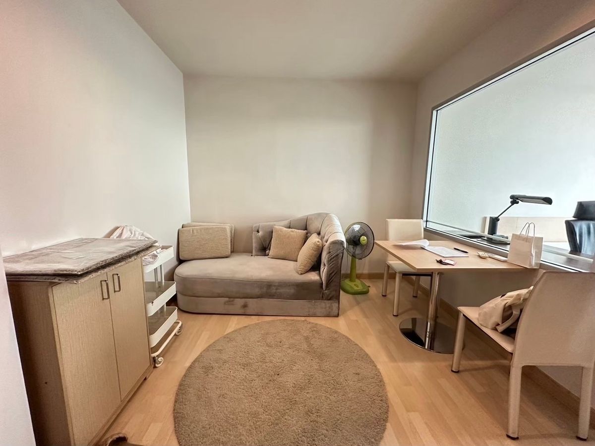 ให้เช่าคอนโดรัชดา ห้วยขวาง : Rhythm Ratchada /one bedroom 45 sqm./ 16,000