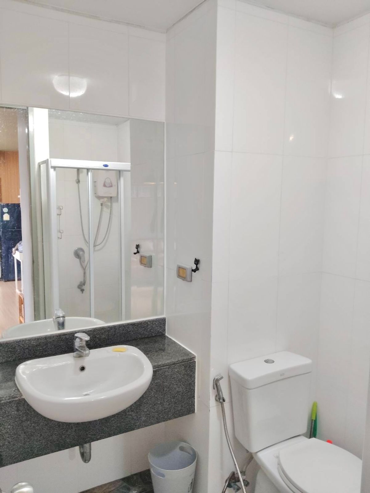 For RentCondoBangna, Bearing, Lasalle : For rent ✨ The Parkland Srinakarin Lakeside ✨ Fully furnished and equipped with electrical appliances, near MRT Sililasala