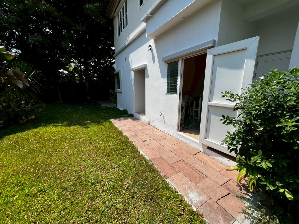 For RentHouseNonthaburi, Bang Yai, Bangbuathong : house 130 sq.wah, opposite Denla British (DBS), 4 bedrooms, 4 bathrooms, maid's room, fully furnished.