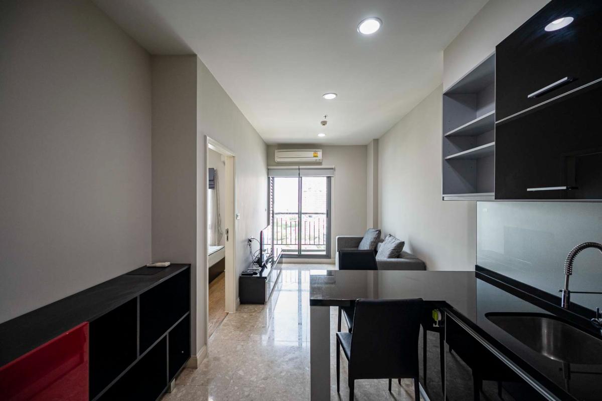 ขายคอนโดสุขุมวิท อโศก ทองหล่อ : 🔥ขายด่วน + 🔥The Crest Sukhumvit 34 คอนโดวิวเมือง 1 ห้องนอน 1 ห้องน้ำ ใกล้บีทีเอส❗