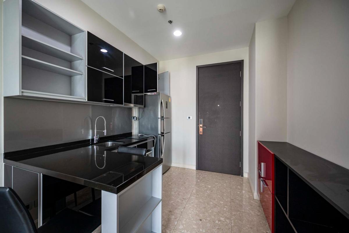 ขายคอนโดสุขุมวิท อโศก ทองหล่อ : 🔥ขายด่วน + 🔥The Crest Sukhumvit 34 คอนโดวิวเมือง 1 ห้องนอน 1 ห้องน้ำ ใกล้บีทีเอส❗