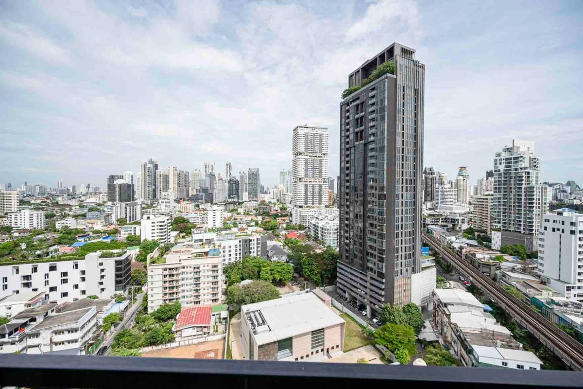 ขายคอนโดสุขุมวิท อโศก ทองหล่อ : 🔥ขายด่วน + 🔥The Crest Sukhumvit 34 คอนโดวิวเมือง 1 ห้องนอน 1 ห้องน้ำ ใกล้บีทีเอส❗