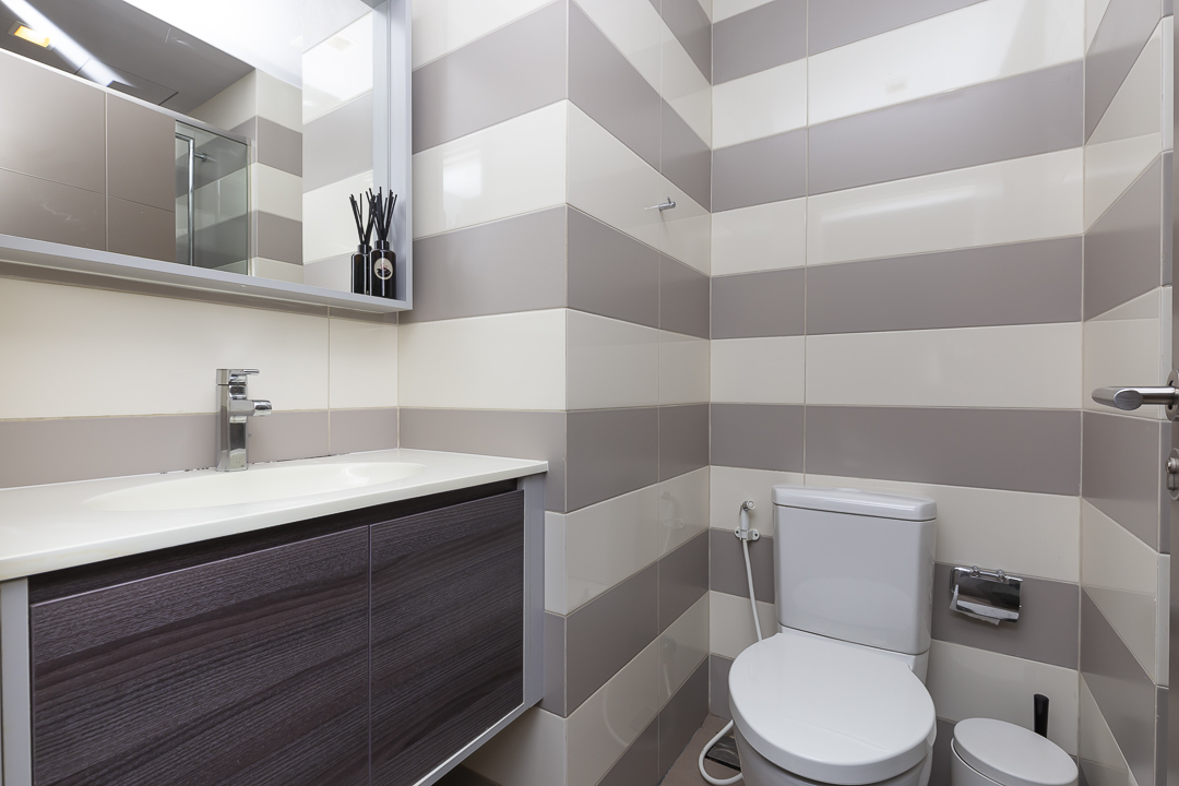 ขายคอนโดสุขุมวิท อโศก ทองหล่อ : 🔥ขายด่วน + 🔥ซีลบายแสนสิริ ขนาด 35 ตร.ม. 1 ห้องนอน ตกแต่งสไตล์โมเดิร์น มีเครื่องใช้ไฟฟ้า