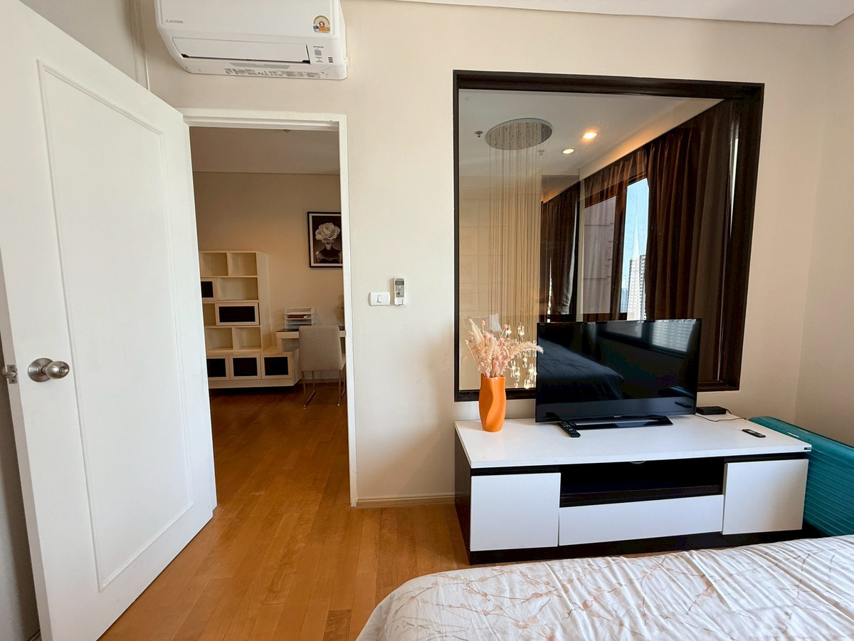 ให้เช่าคอนโดพระราม 9 เพชรบุรีตัดใหม่ RCA : เช่าด่วน! Villa Asoke 1ห้องนอน Duplex แต่งหรู เฟอร์ครบ ทำเล MRT เพชรบุรี