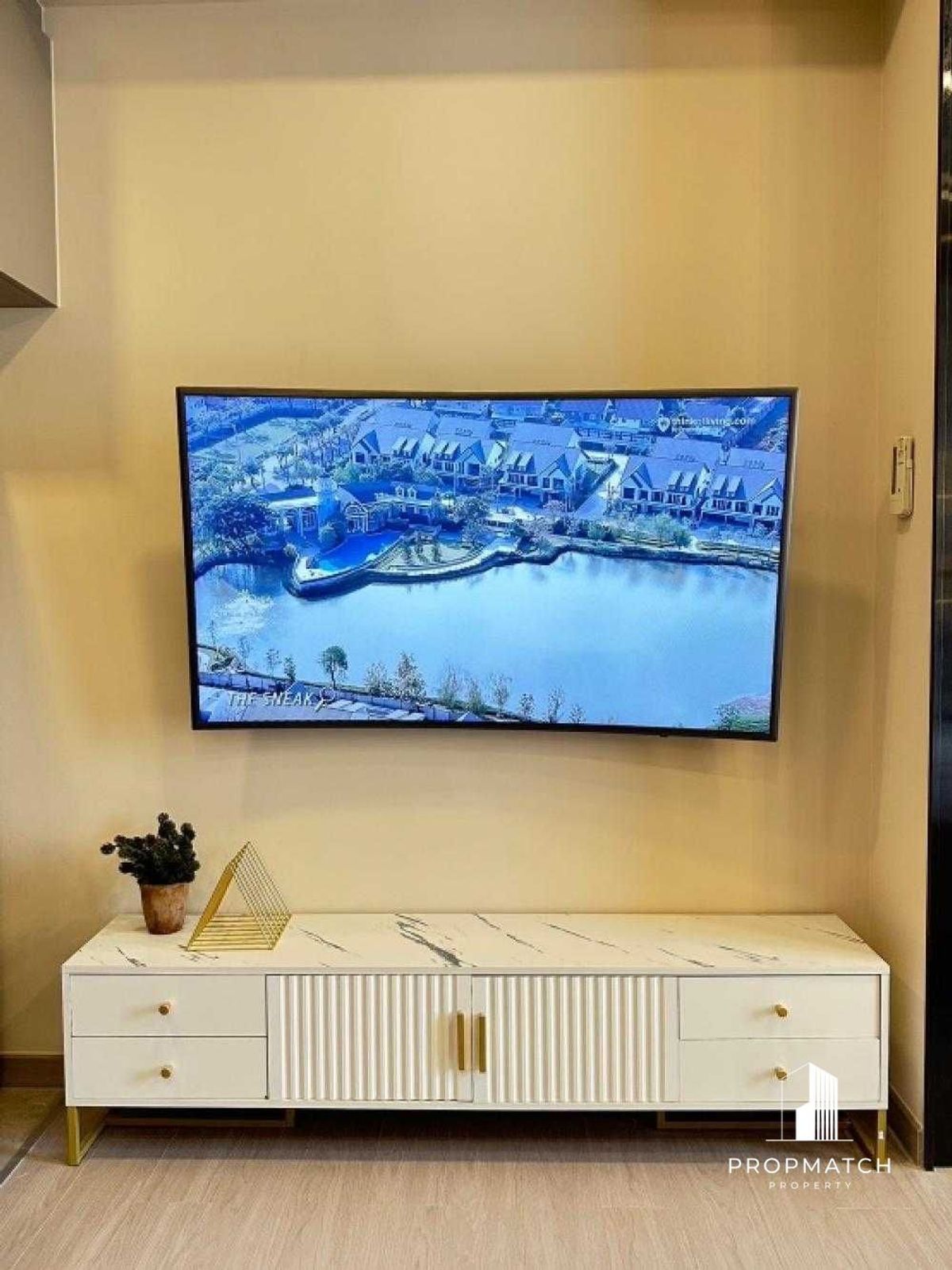 ขายคอนโดพระราม 9 เพชรบุรีตัดใหม่ RCA : ✨Flash Deal ✨ One9Five Asoke - Rama 9 ( Studio1Bed 1Bath 25.5SQM.) พร้อมอยู่ ! เพียง  3,590,000 บาท Tel.0981315848 @propmatch