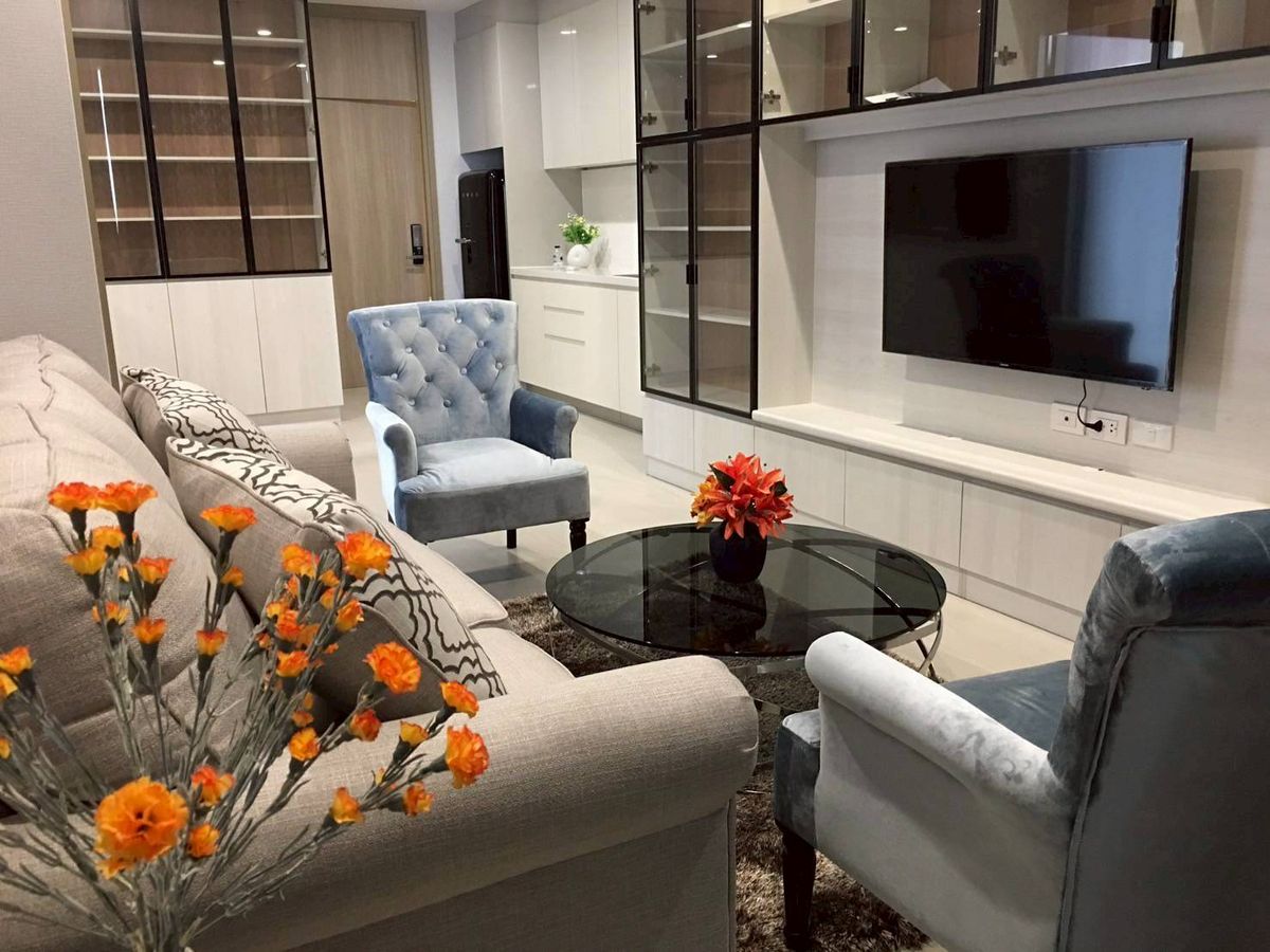 ให้เช่าคอนโดวิทยุ ชิดลม หลังสวน : ▲Noble Ploenchit ▲ 55 sq.m. | 45K | 1 Bedroom 1 Bathroom
