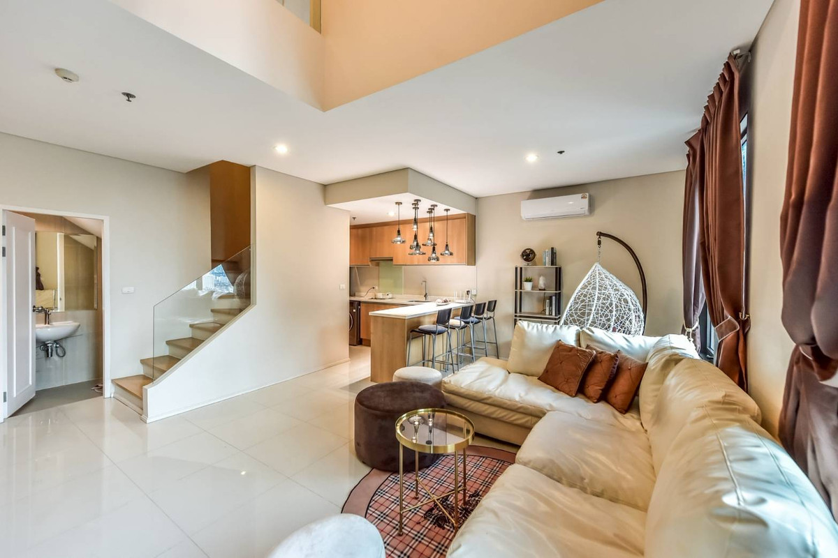 For RentCondoRama9, Petchburi, RCA : Urgent rent! Villa Asoke 1 Bedroom Duplex Luxurious fir, MRT Phetchaburi